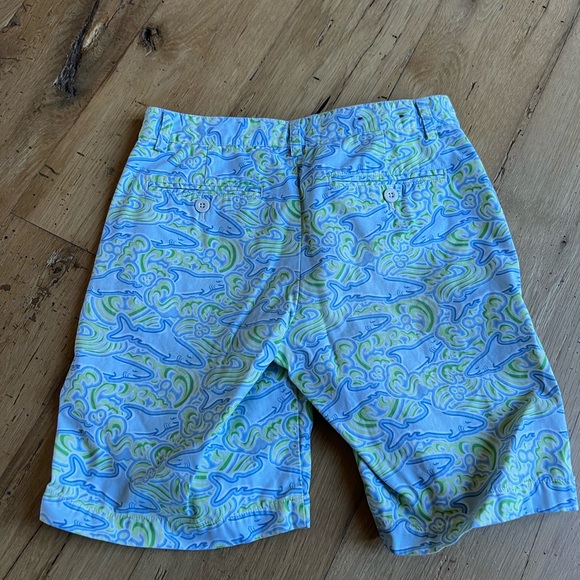 Vineyard vines shark shirts size 14 boys - Picture 2 of 3